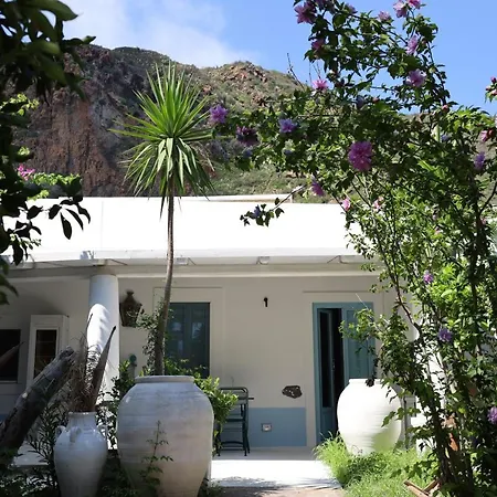 Art 3* Panarea