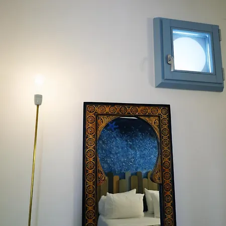 Art ベッド・アンド・ブレックファスト 3*