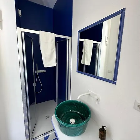 Art Bed & Breakfast Panarea