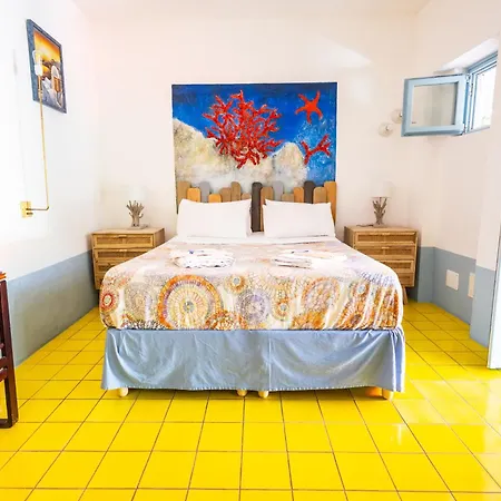 Bed and Breakfast Art