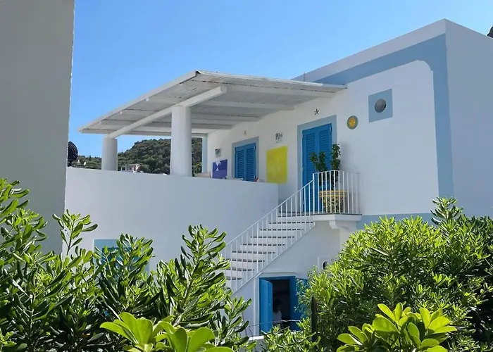Bed & Breakfast Art Panarea